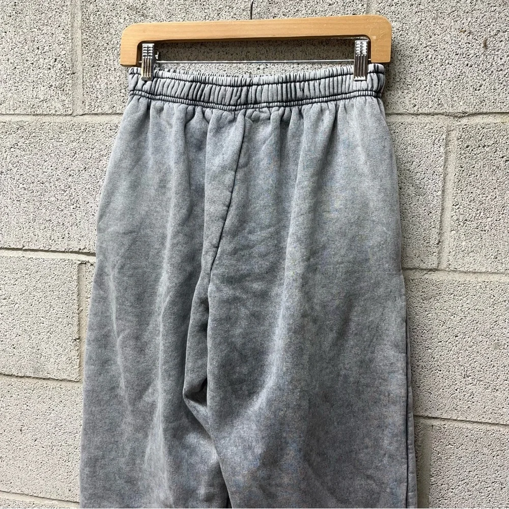 Pretty Little Thing Wide Leg Acid Wash Gray Sweatpants - Picture 5 of 8